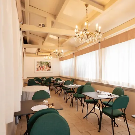 Hotel Ariston