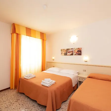 Ariston Hotel