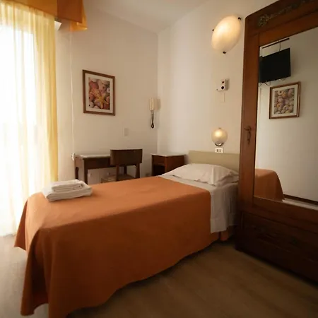 Hotel Ariston 2*
